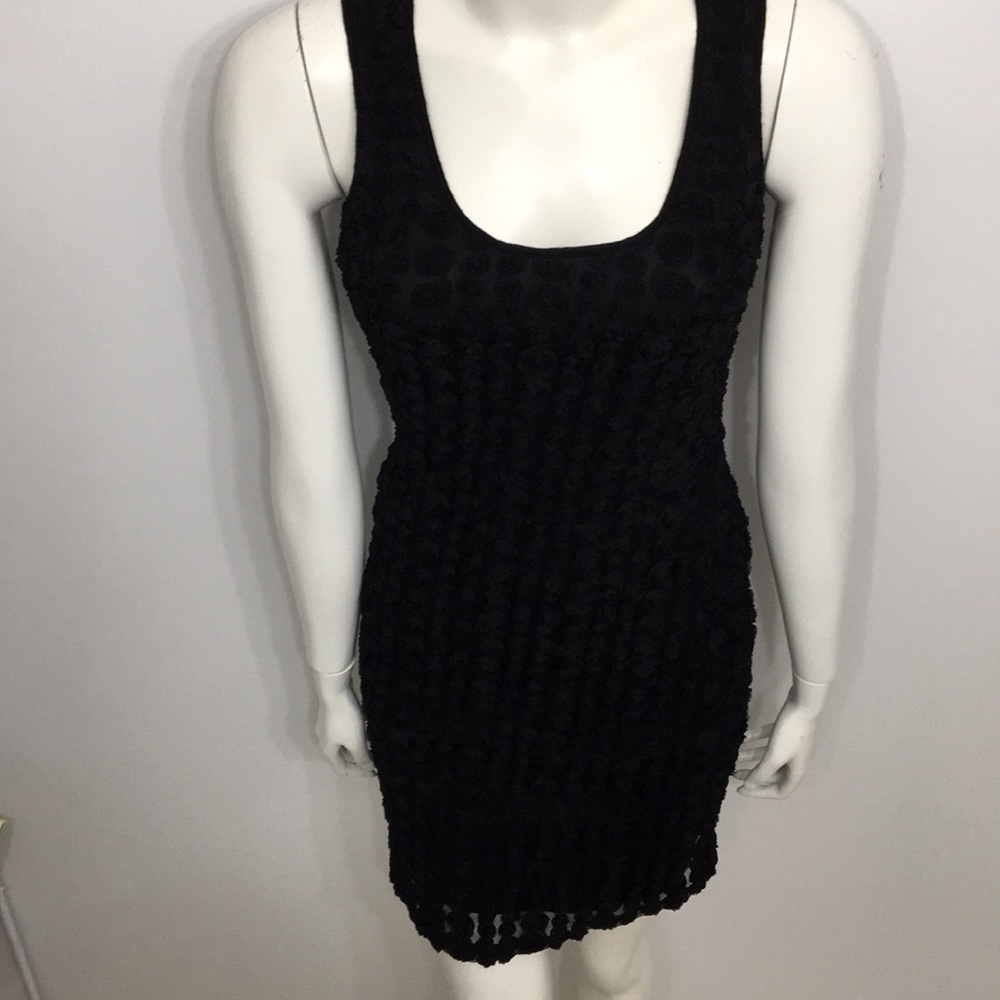 2/$25 Suzy Shier Black Flower Details Dress Medium